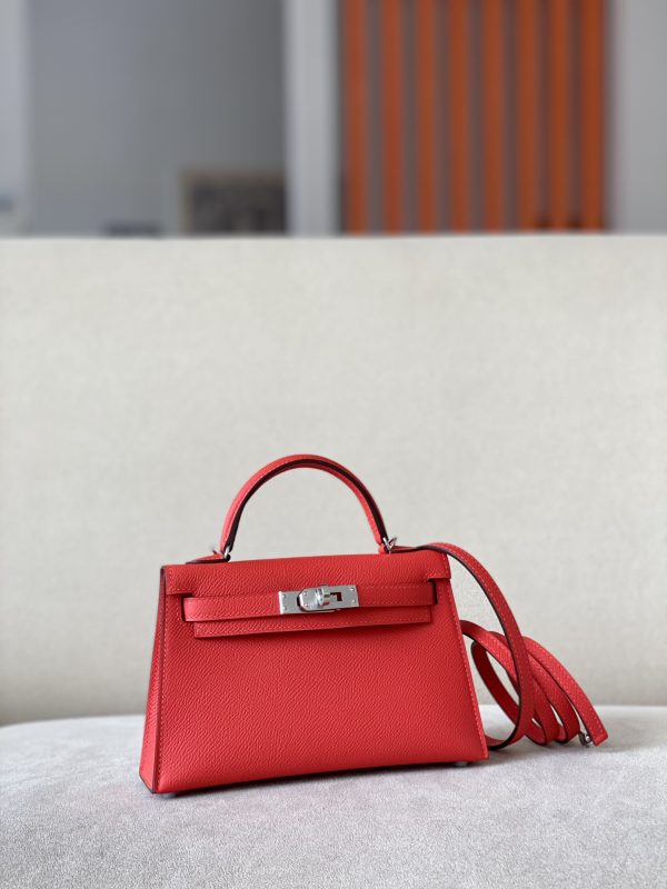 Kelly Mini Epsom Bougainviuier (A5) Palladium Hardware
