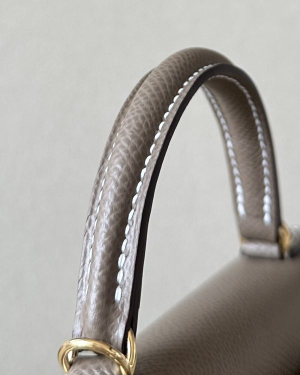 Kelly Mini Epsom Etoupe (18) Gold Hardware - Image 9