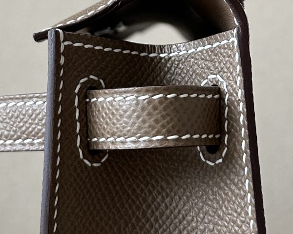 Kelly Mini Epsom Etoupe (18) Palladium Hardware - Image 4