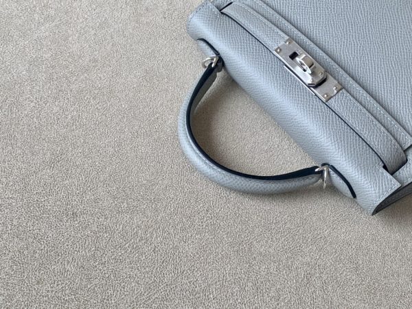 Kelly Mini Epsom Gris Mouette (4Z) Palladium Hardware - Image 8