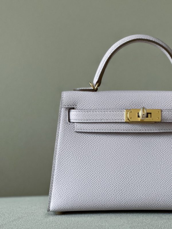 Kelly Mini Epsom Mauve Pale (09) Gold Hardware - Image 11