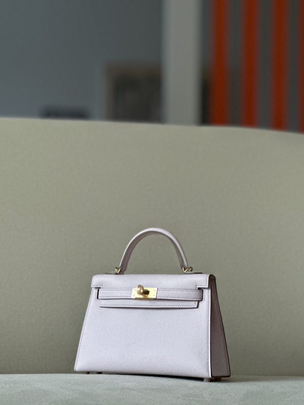 Kelly Mini Epsom Mauve Pale (09) Gold Hardware - Image 3