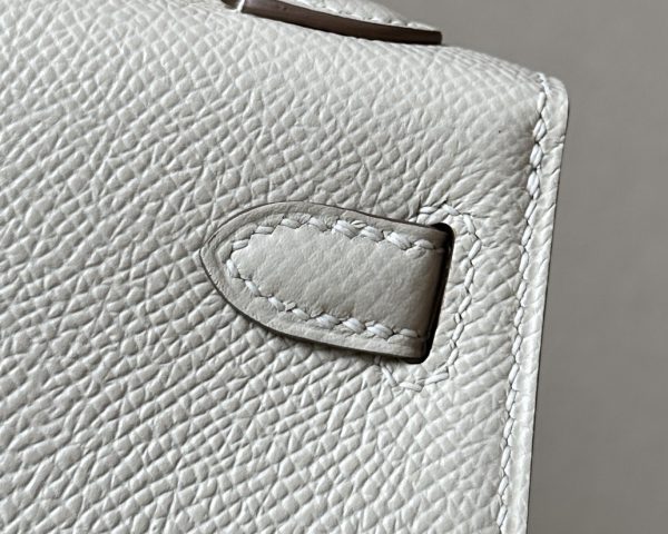 Kelly Mini Epsom Craie (10) Palladium Hardware - Image 9