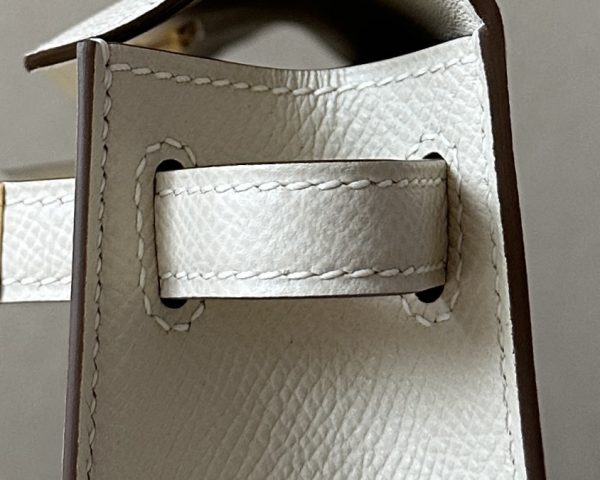 Kelly Mini Epsom Craie (10) Gold Hardware - Image 6