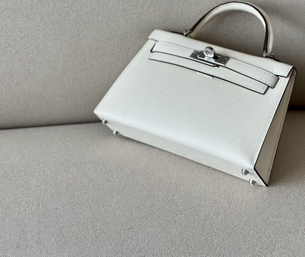 Kelly Mini Epsom Nata (I2) Palladium Hardware - Image 4