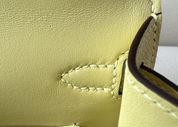 Kelly Mini Epsom Jaune Poussin (1Z) Palladium Hardware - Image 4