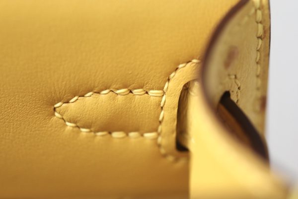 Kelly Mini Ostrich Jaune Amber (9D)  Hardware - Image 6