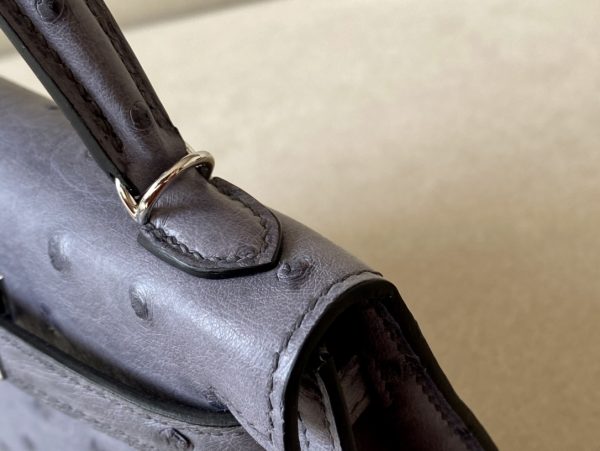Kelly Mini Ostrich Gris Agate (82) Palladium Hardware - Image 5
