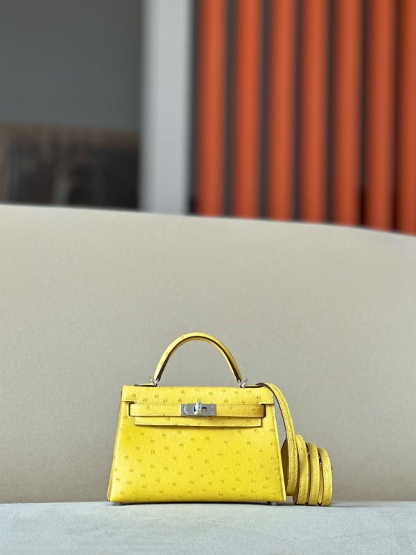 Kelly Mini Ostrich Lime (9R) Palladium Hardware