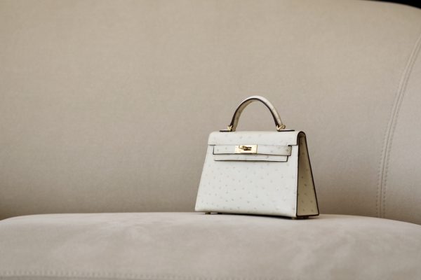 Kelly Mini Ostrich Parchemin (3C) Gold Hardware - Image 2