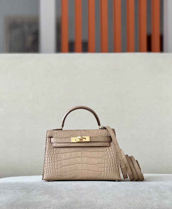 Kelly Mini Alligator Chai (0M) Gold Hardware