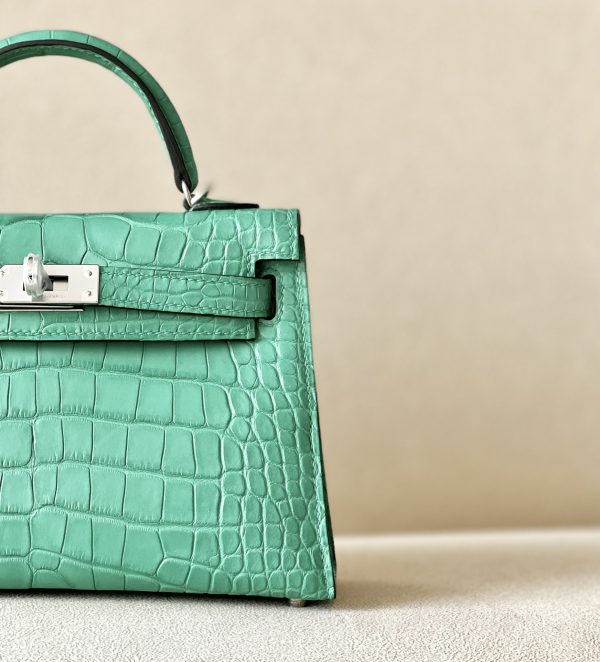 Kelly Mini Alligator Vert Jade (O6) Palladium Hardware - Image 10