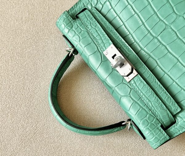 Kelly Mini Alligator Vert Jade (O6) Palladium Hardware - Image 7