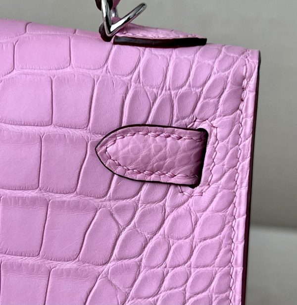 Kelly Mini Alligator Pink (5P) Palladium Hardware - Image 8