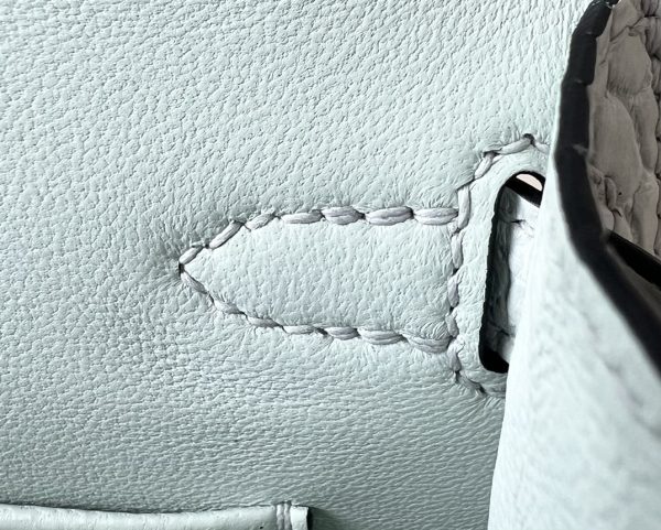 Kelly Mini Alligator Gris Ciment (OV) Palladium Hardware - Image 4