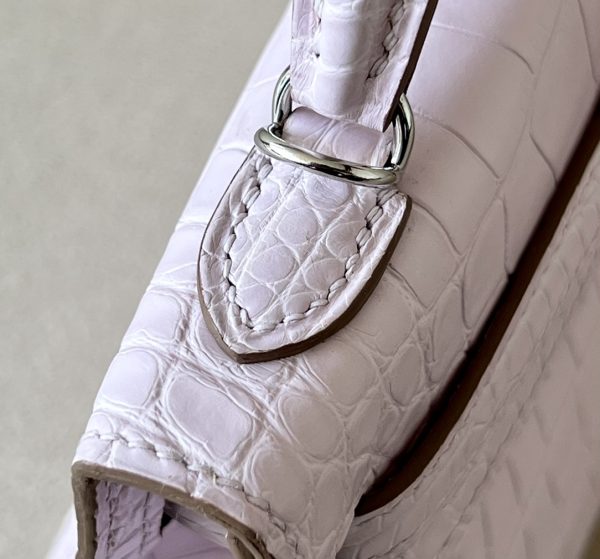 Kelly Mini Alligator Mauve Pale (09) Palladium Hardware - Image 9