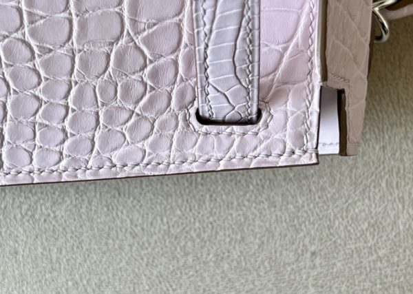 Kelly Mini Alligator Mauve Pale (09) Palladium Hardware - Image 5