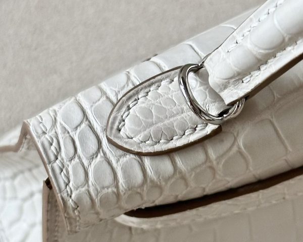 Kelly Mini Alligator Beton (8L) Palladium Hardware - Image 9