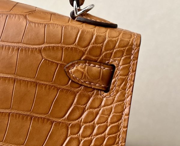 Kelly Mini Alligator Gold (37) Palladium Hardware - Image 8