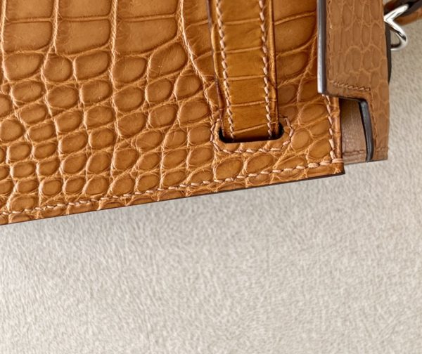 Kelly Mini Alligator Gold (37) Palladium Hardware - Image 5