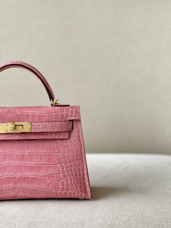Kelly Mini Alligator Rose Sakura (3Q) Palladium Hardware - Image 4