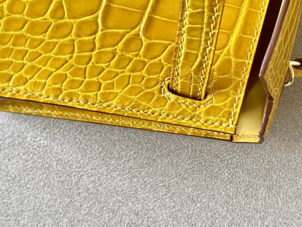 Kelly Mini Alligator Jaune Amber (9D) Gold Hardware - Image 5