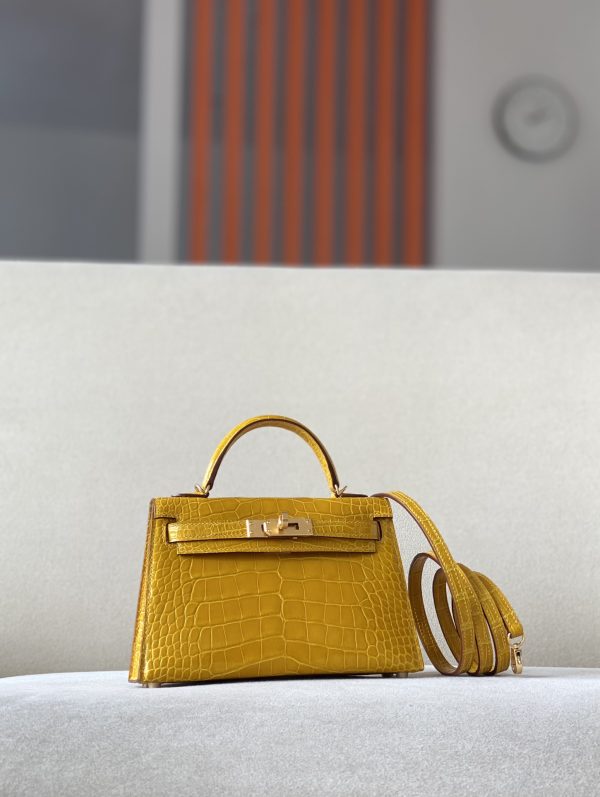 Kelly Mini Alligator Jaune Amber (9D) Gold Hardware