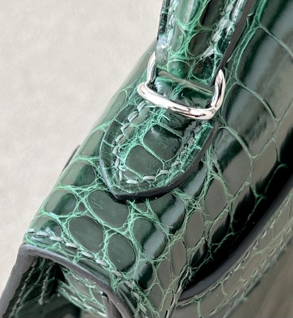 Kelly Mini Alligator Vert Fonce (67) Palladium Hardware - Image 9