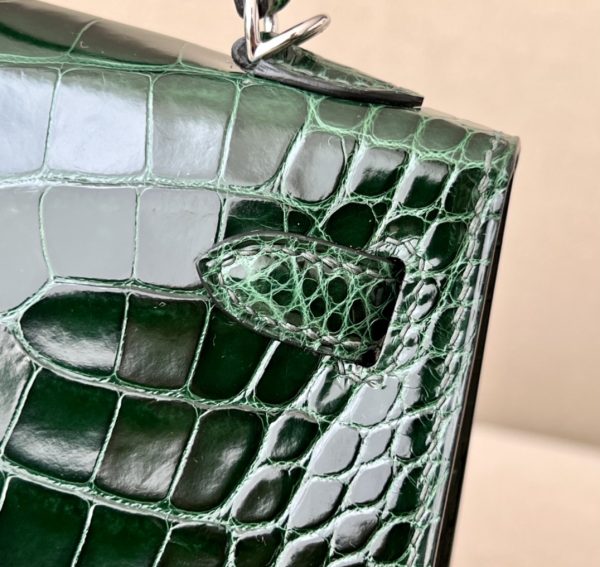 Kelly Mini Alligator Vert Fonce (67) Palladium Hardware - Image 8