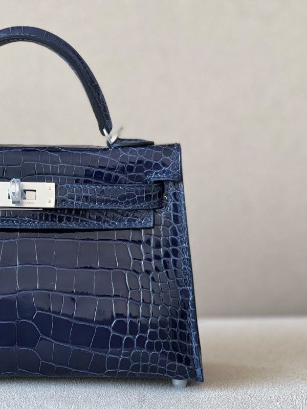 Kelly Mini Alligator Blue Encre (M3) Palladium Hardware - Image 10