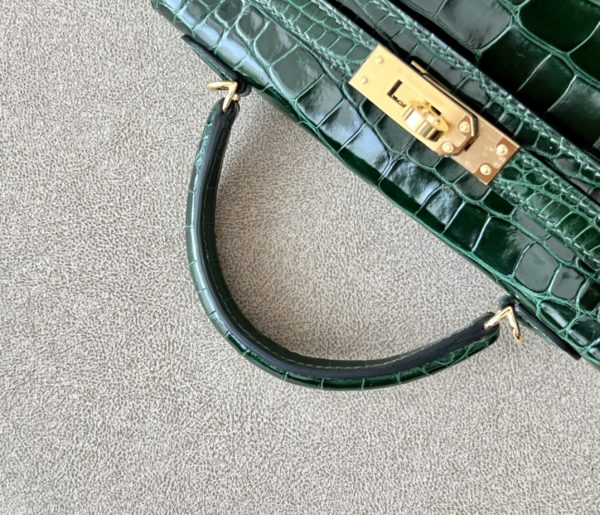 Kelly Mini Alligator Vert Fonce (67) Gold Hardware - Image 8