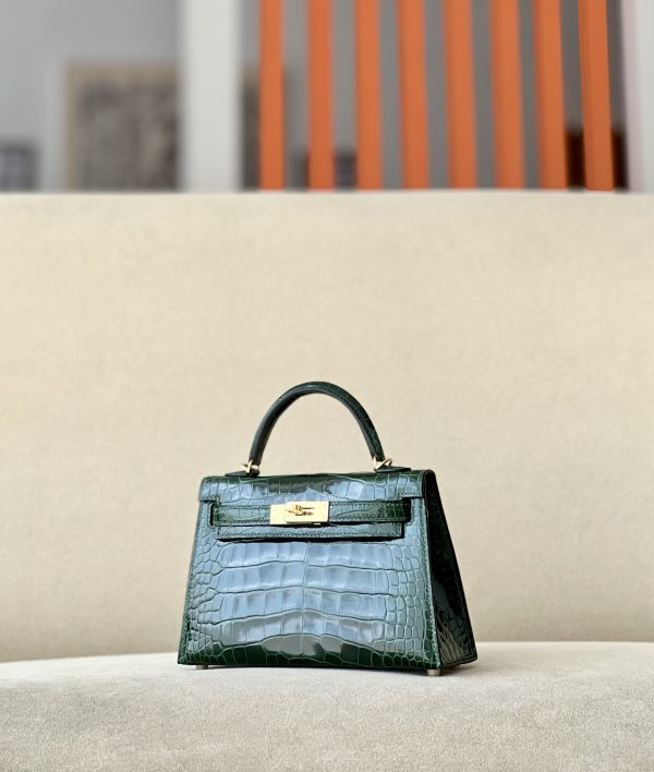 Kelly Mini Alligator Vert Fonce (67) Gold Hardware - Image 3