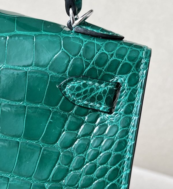 Kelly Mini Alligator Vert Emeraude (6Q) Palladium Hardware - Image 8
