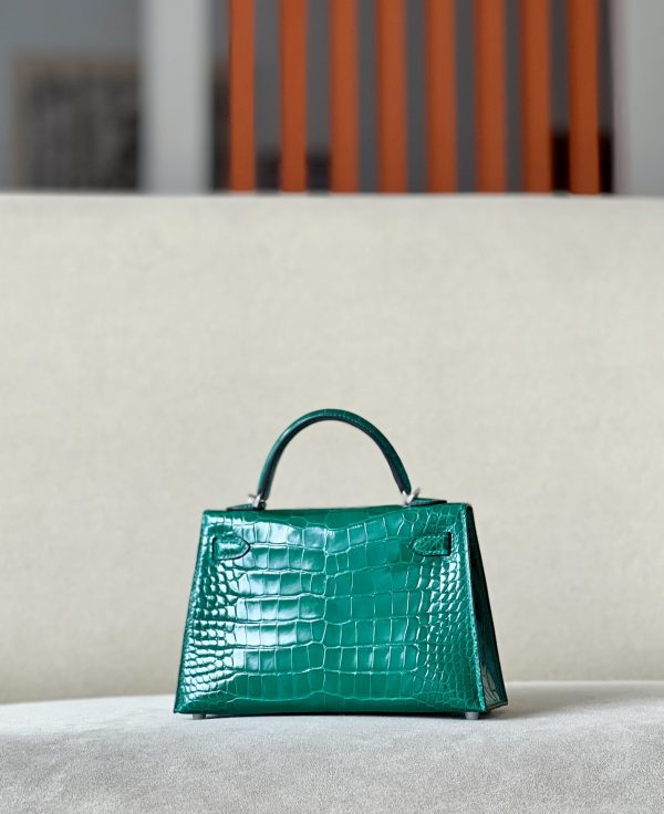 Kelly Mini Alligator Vert Emeraude (6Q) Palladium Hardware - Image 3