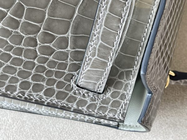 Kelly Mini Alligator Gris Tourterelle (81) Gold Hardware - Image 7
