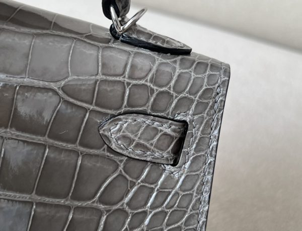 Kelly Mini Alligator Gris Tourterelle (81) Palladium Hardware - Image 8