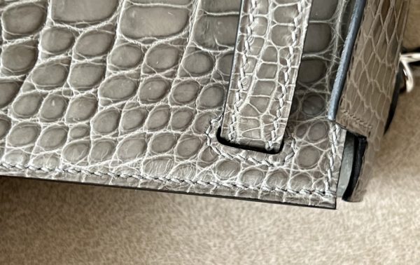 Kelly Mini Alligator Gris Tourterelle (81) Palladium Hardware - Image 5