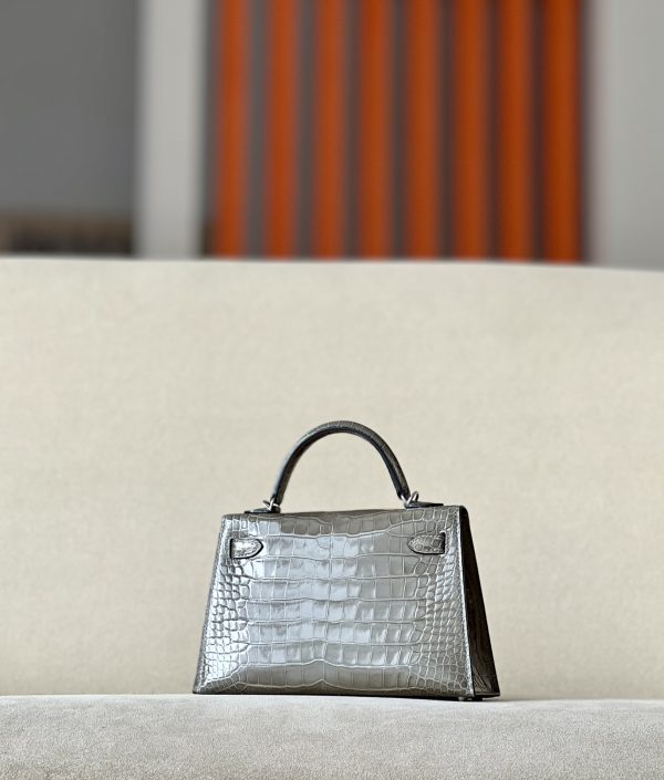Kelly Mini Alligator Gris Tourterelle (81) Palladium Hardware - Image 3