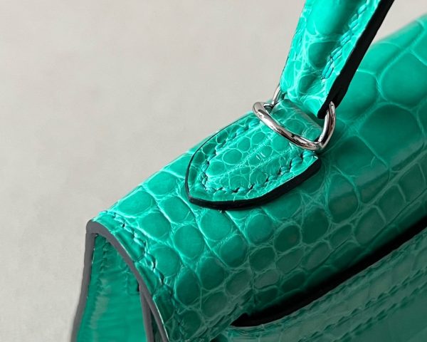 Kelly Mini Alligator Vert Jade (O6) Palladium Hardware - Image 9
