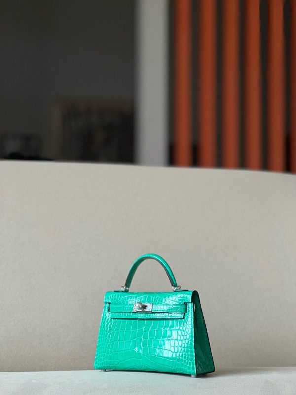 Kelly Mini Alligator Vert Jade (O6) Palladium Hardware - Image 2