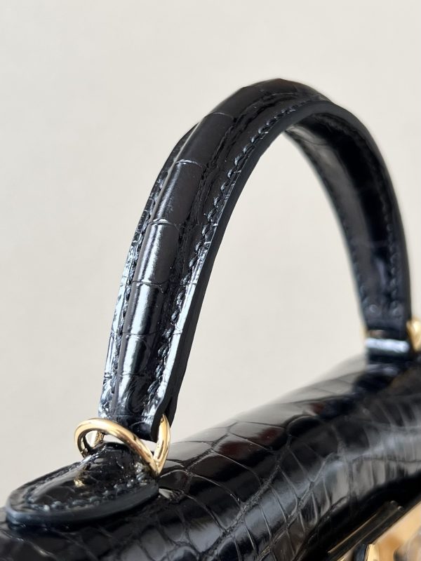 Kelly Mini Alligator Nior (89) Gold Hardware - Image 6