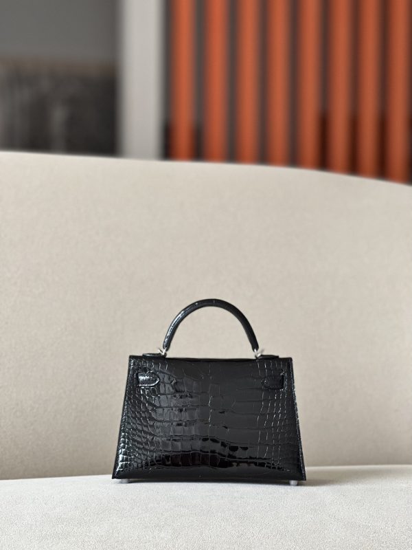 Kelly Mini Alligator Nior (89) Palladium Hardware - Image 3