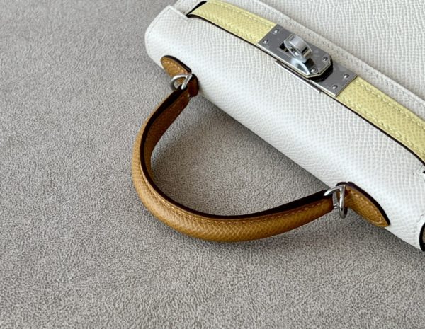 Kelly Mini HSS Epsom Nata(I2), Sesame(2S) And Jaune Poussin(1Z) Palladium Hardware - Image 7