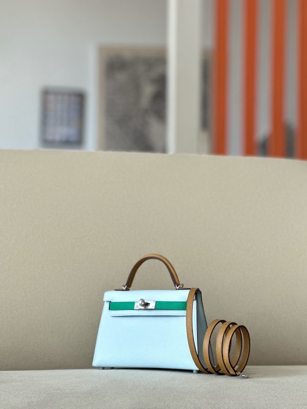 Kelly Mini HSS Epsom Blue Brume(T0), Sesame(2S) And Vert Jade(O6) Palladium Hardware - Image 3