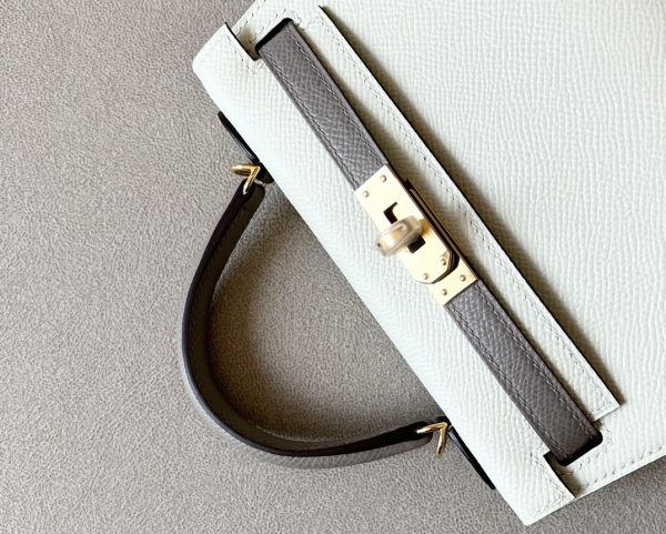Kelly Mini HSS Epsom Nata(I2) And Gris Asphalte(M8)Gold Hardware - Image 9