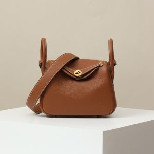 Lindy Mini Clemence Gold (37) Gold Hardware