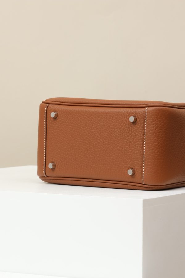 Lindy Mini Clemence Mini Gold (37) Palladium Hardware - Image 7