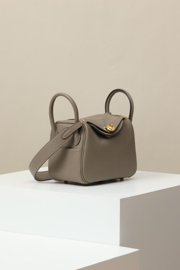 Lindy Mini Clemence Gris Asphalte (M8) Gold Hardware - Image 2