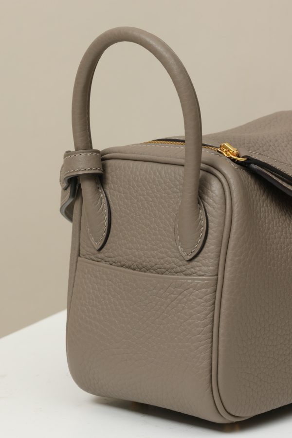 Lindy Mini Clemence Gris Asphalte (M8) Gold Hardware - Image 9