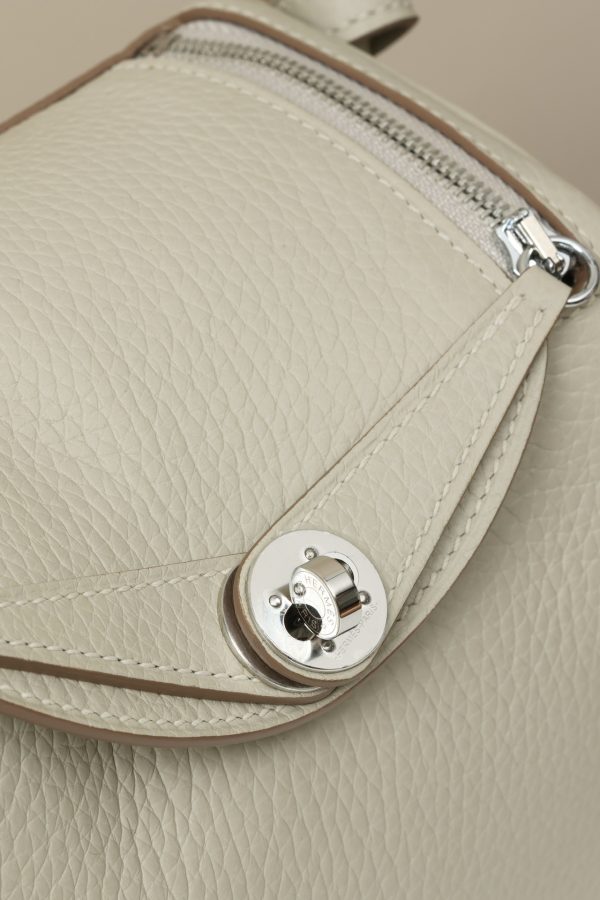 Lindy Mini Clemence Beton (8L) Palladium Hardware - Image 5